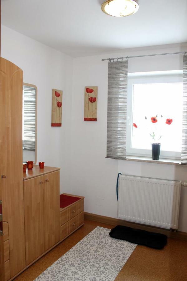 Ferienwohnung Geyer Penzing Екстериор снимка